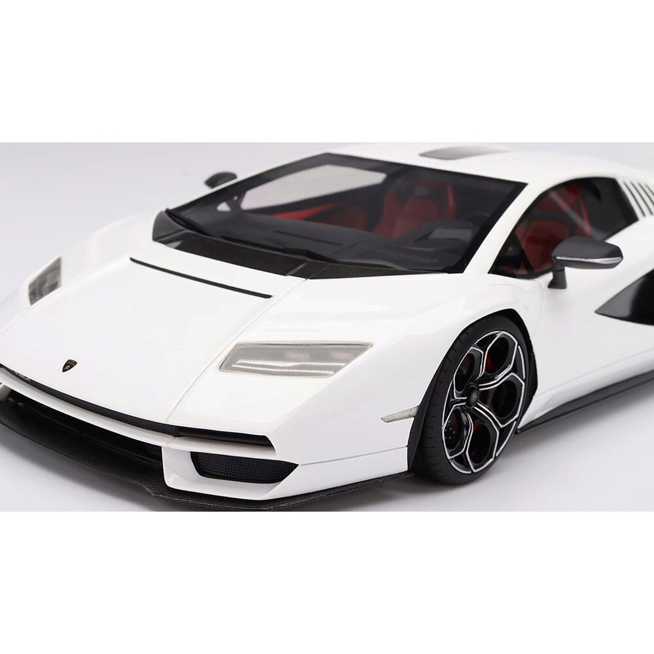 Lamborghini Countach LPI 800-4 Bianco Siderale | Top Speed
