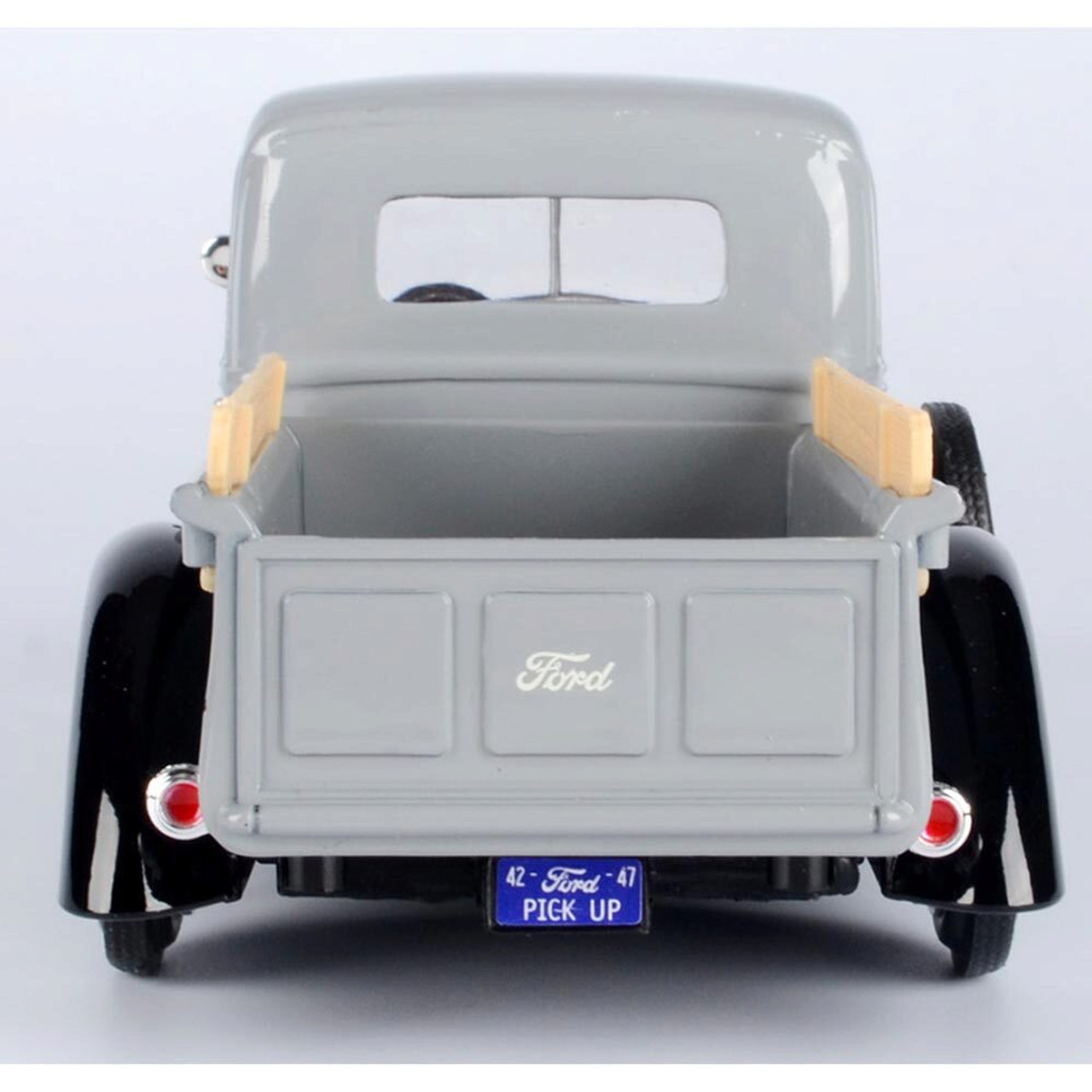 1951 Ford F-6 ボトラーズ トラック　1/34 First Gear 1/34 Scale 10-0107 - 1951 Ford F-6 Grain Box