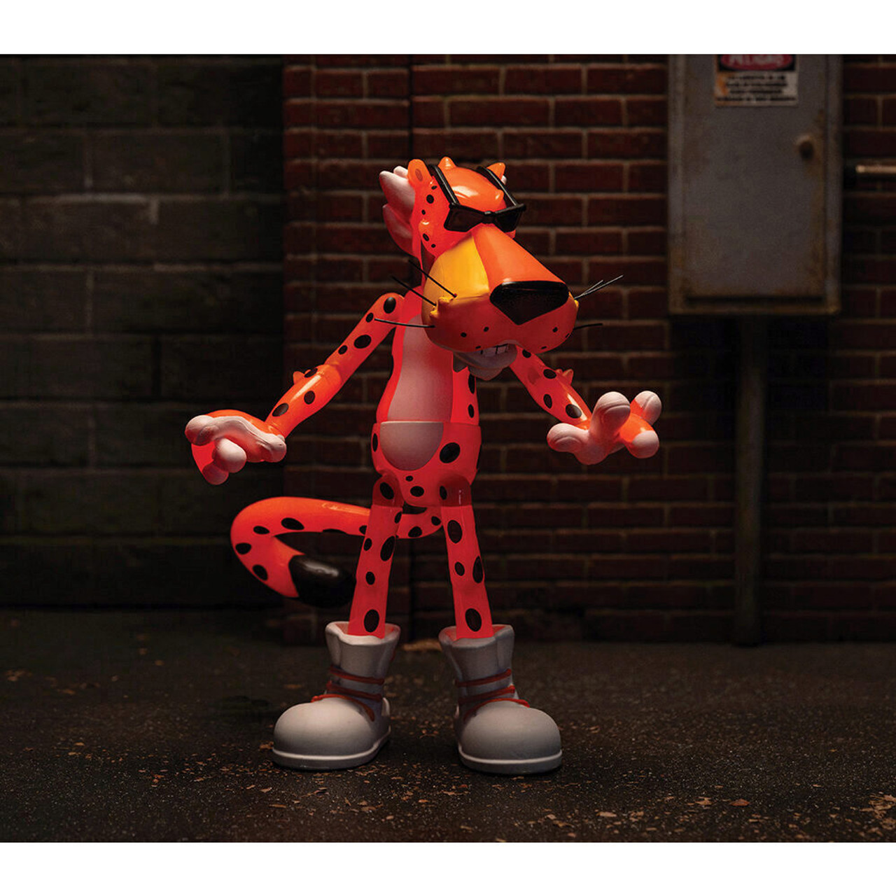 Cheetos チートス　CHESTER CHEETAH アクションフィギュア Amazon.com: Cheetos 6