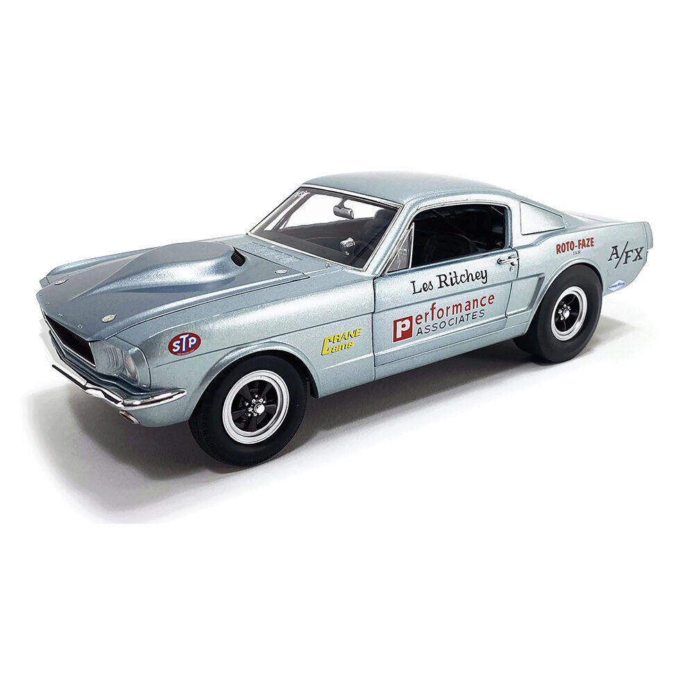 Ford Mustang Fastback 1965 Échelle 1/18 – Mira 9101, Rouge, Miniature Collection