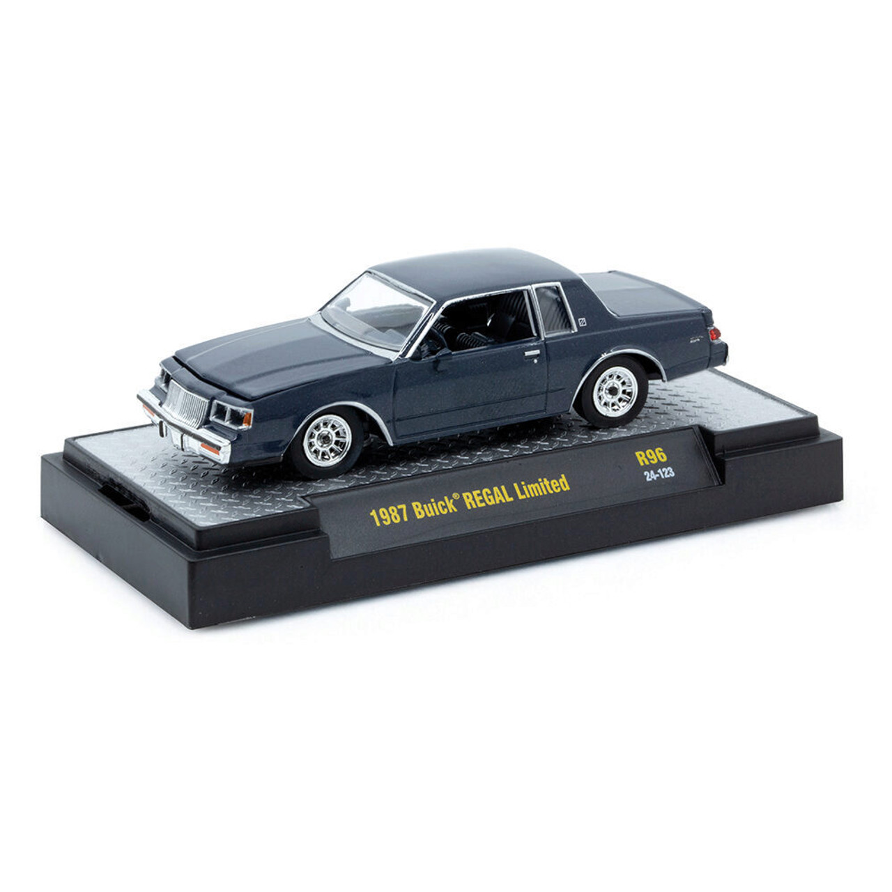 ミニカー M2 1987 Buick Regal Turbo T 1987 Buick Regal T-type? or Turbo T, from M2 Machines - YouTube