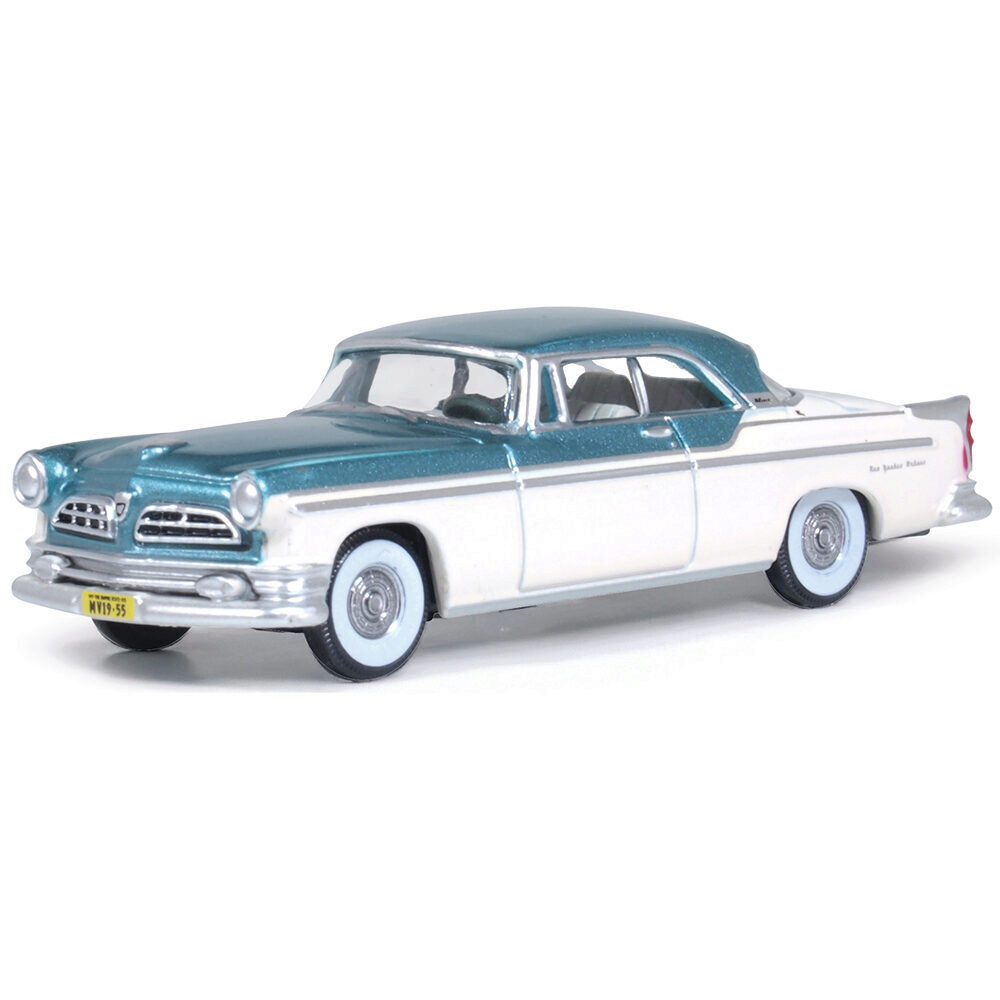 1955 Chrysler New Yorker Deluxe St. Regis Jade Green / Platinum