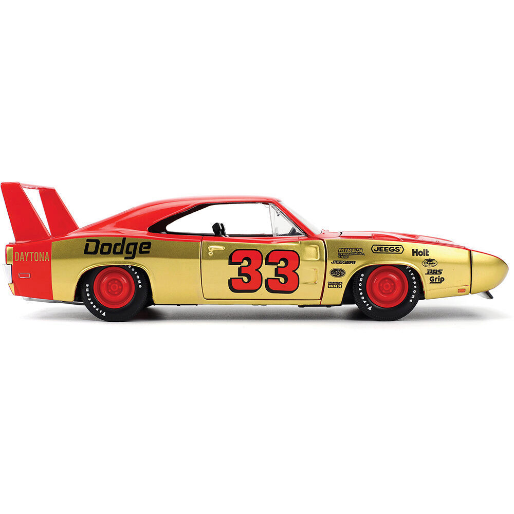 1969 Dodge Charger Daytona #33 Diecast Model Car | Jada Toys