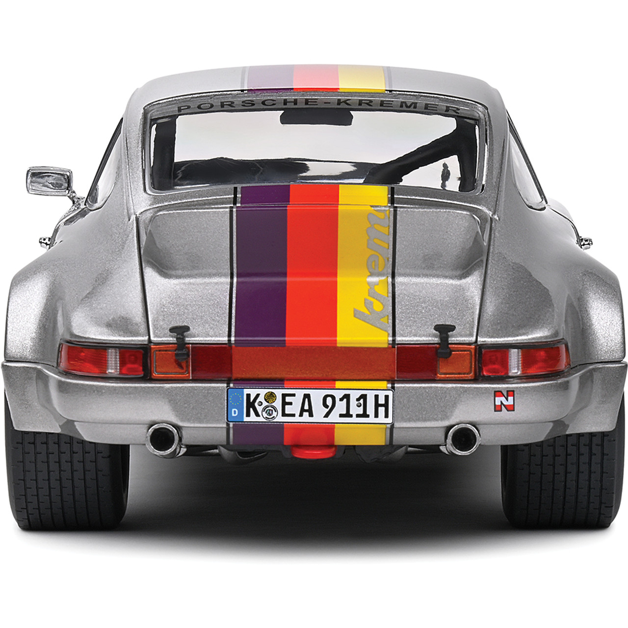 ソリド　1/18 Porsche 911 (1973) Carrera 3.2 Amazon.com: solido 1:18 1973 Porsche 911 RSR - Silver : Arts
