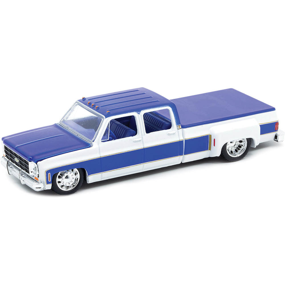 M2 Machines 1977 Chevy Cheyenne Super 30 Dually Blu - Edizione Limitata MIJO USA - Scala 1:64