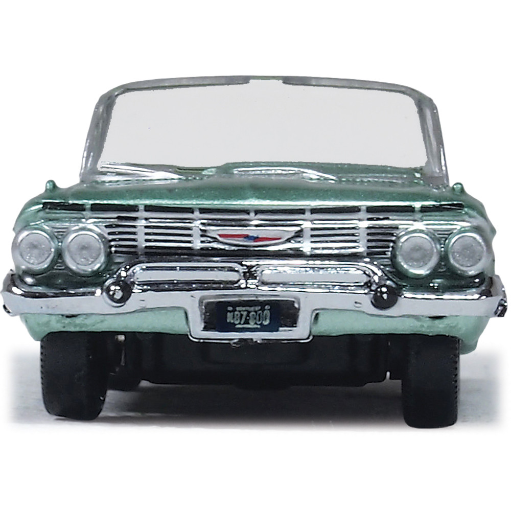 1961 Chevrolet Impala Convertible Arbor Green | Oxford Diecast