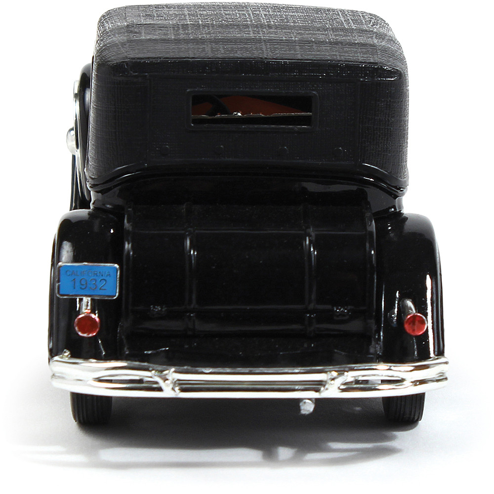 1932 Chrysler LeBaron Black Diecast Model Car | Signature Models