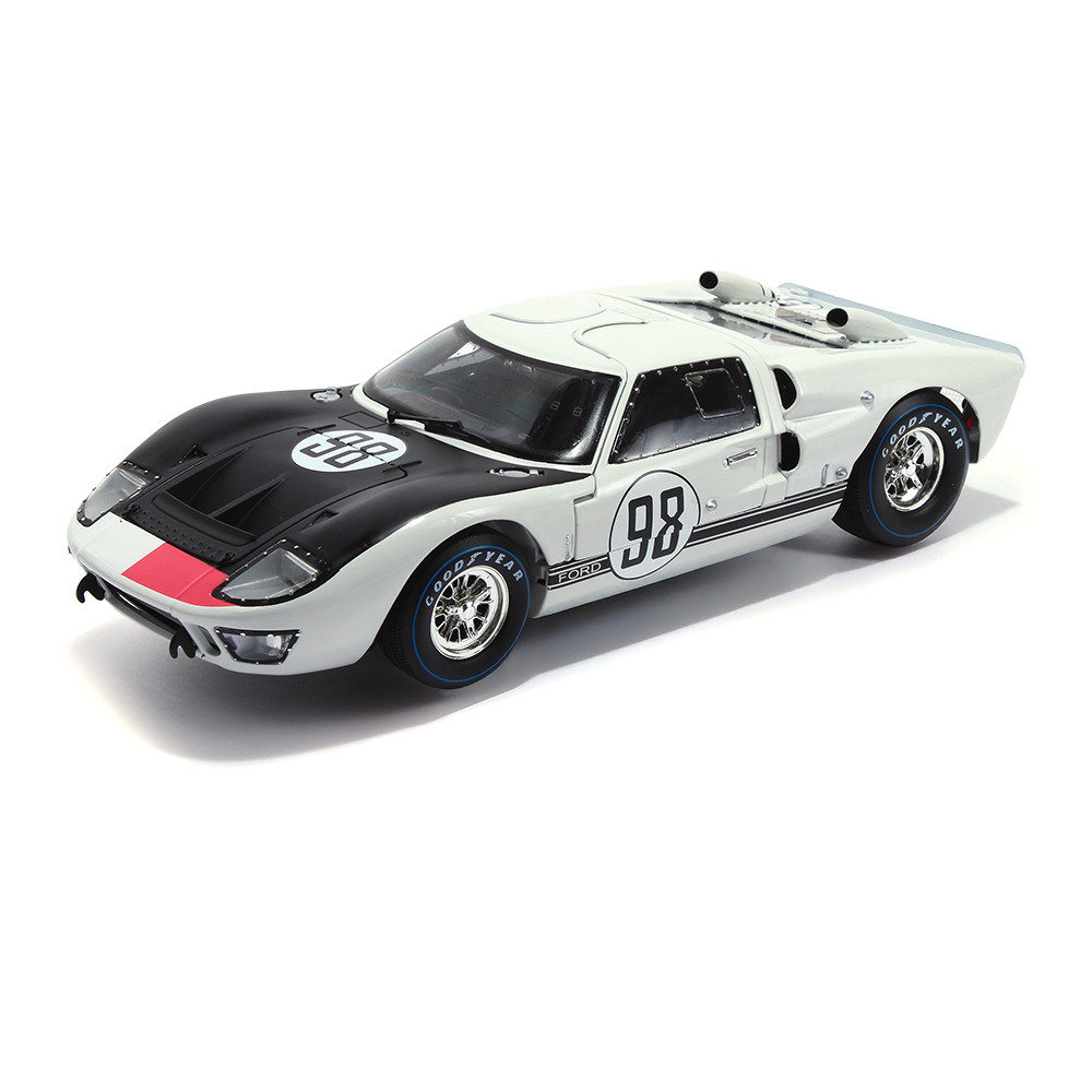 1966 Ford GT40 #98 Daytona 24 Hours After Race | Shelby Collectibles