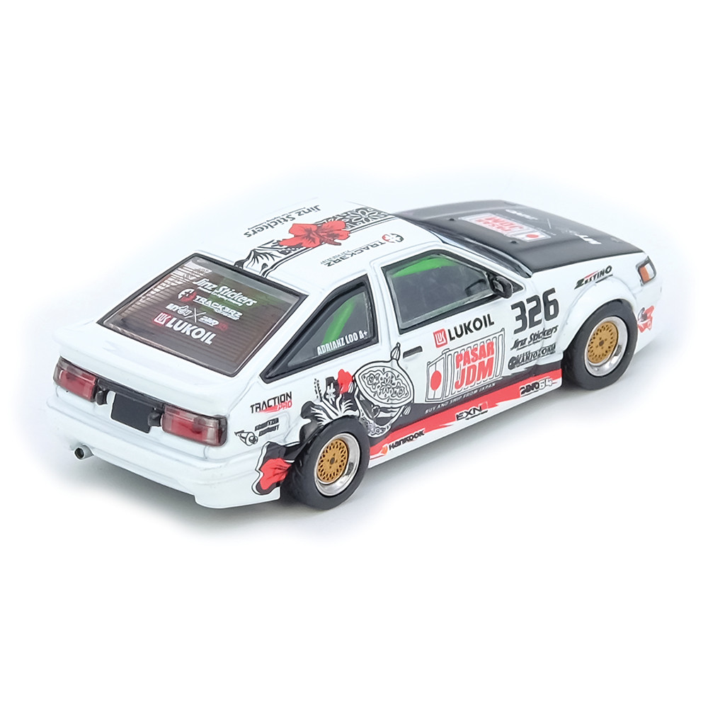 Toyota Corolla AE86 Levin Trackers Racing | Inno Models