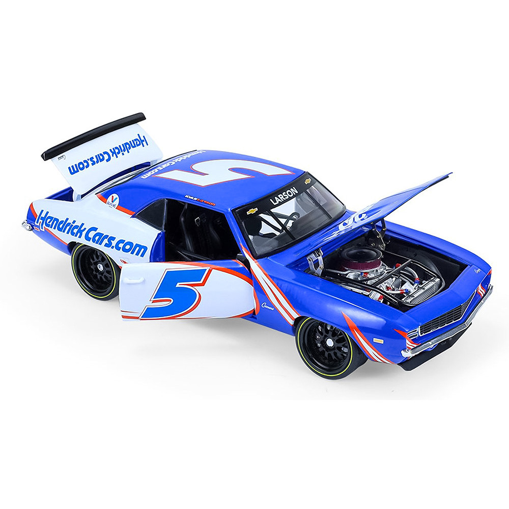 1969 Chevrolet Camaro - Kyle Larson / Hendrick Motorsports First