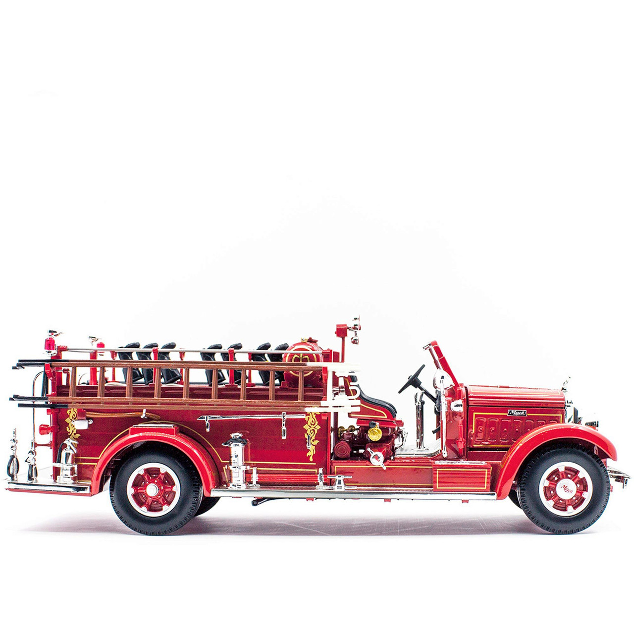 1935 Mack Type 75BX Fire Truck Diecast Model | Road Signature