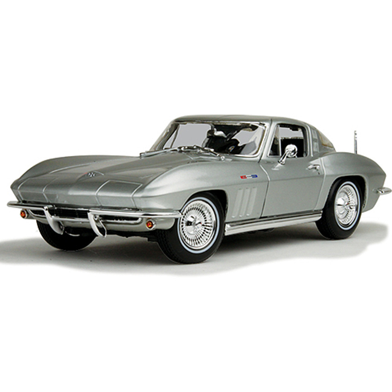 1965 Corvette Sting Ray Diecast Model | Maisto