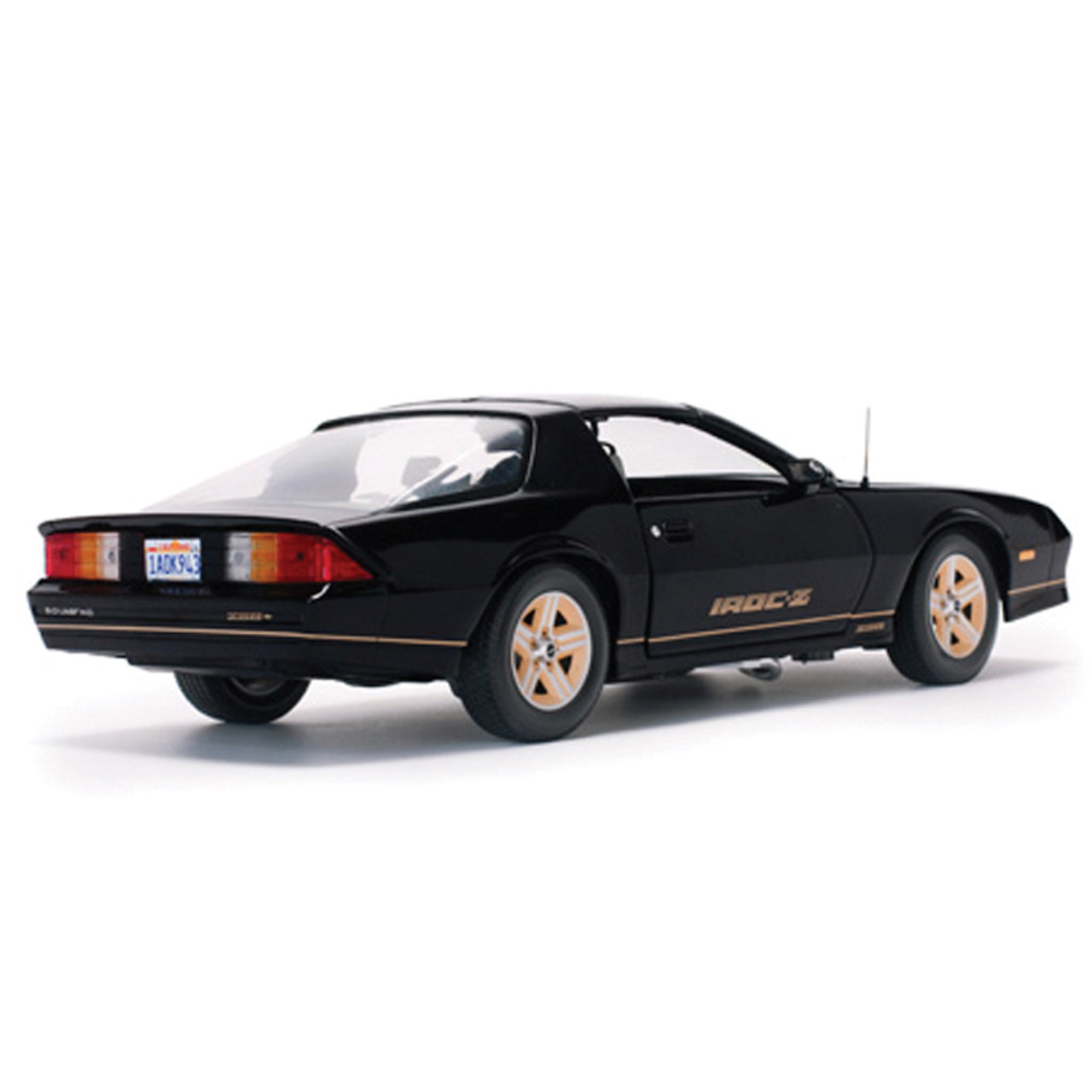 M2マシーン シボレー カマロ IROC-Z グッドイヤー1/64 新品未開封-