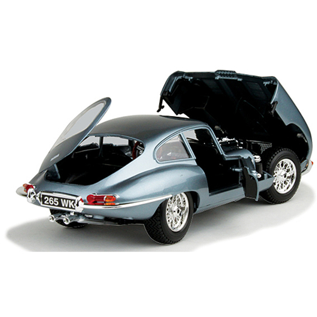 Burago 1/18 Scale Diecast 30018 - 1961 Jaguar E Coupe - Grey