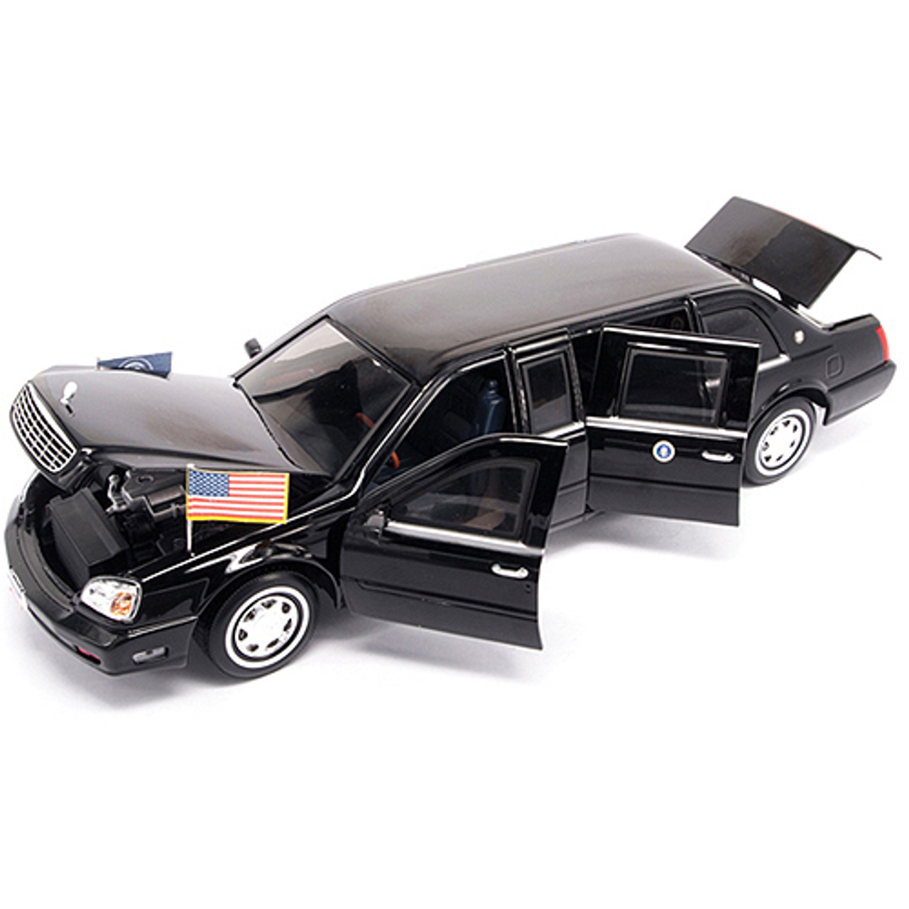 2001 Cadillac Presidential Limo 1:24 Scale Diecast Model by Road