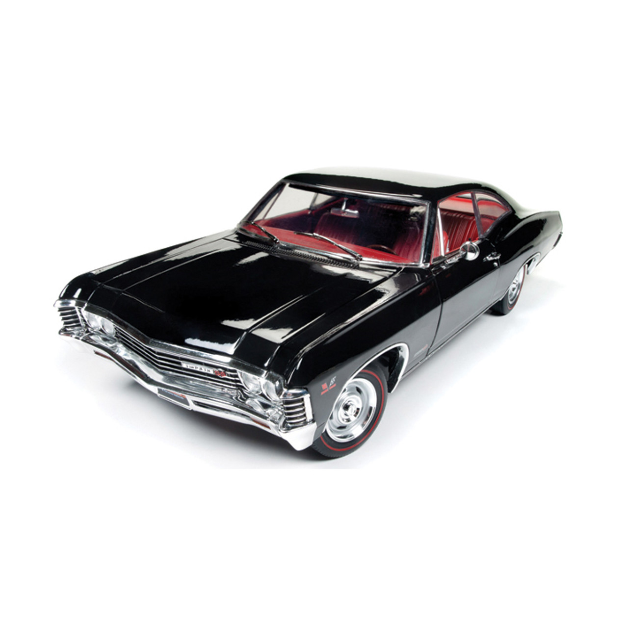 1967 Chevy Impala SS Hardtop 1:18 Scale Diecast Model by