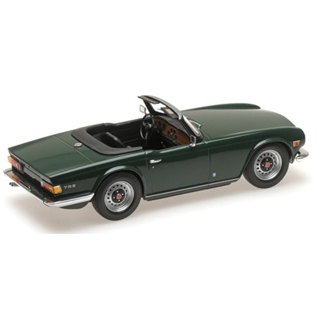 Triumph TR6 Roadster 1:18 Scale Diecast Model by Minichamps