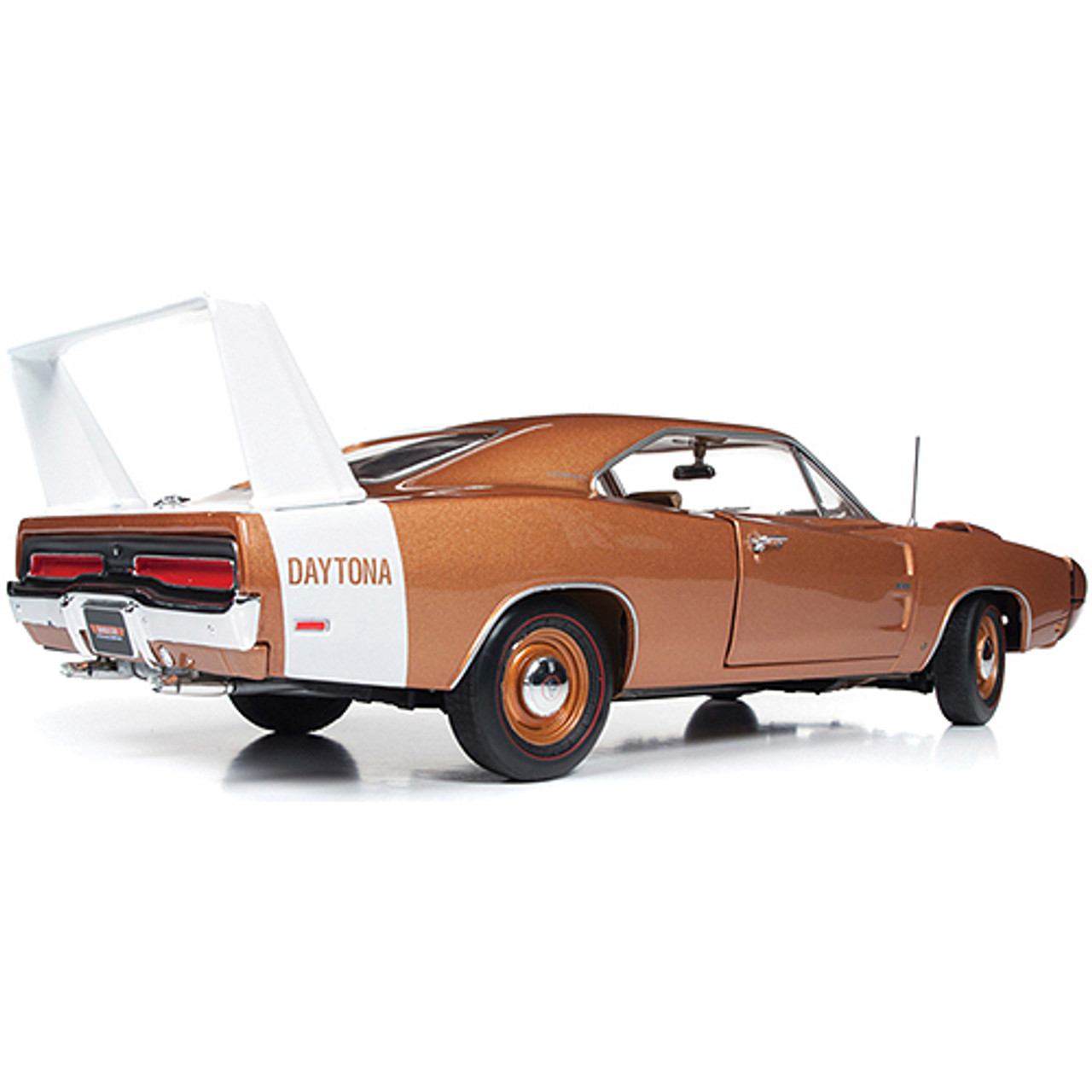 1969 Dodge Charger Daytona 1:18 Scale Diecast Model by American