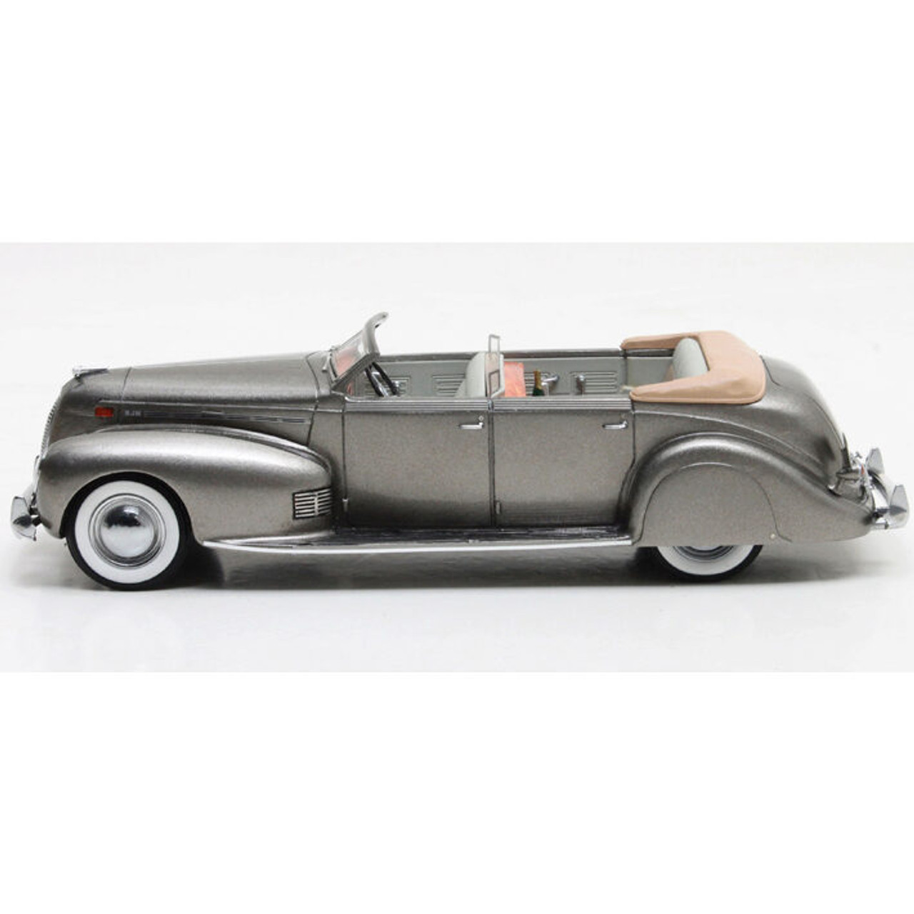 1938 Lincoln Model K LeBaron Convertible Sedan 1:43 Scale Diecast