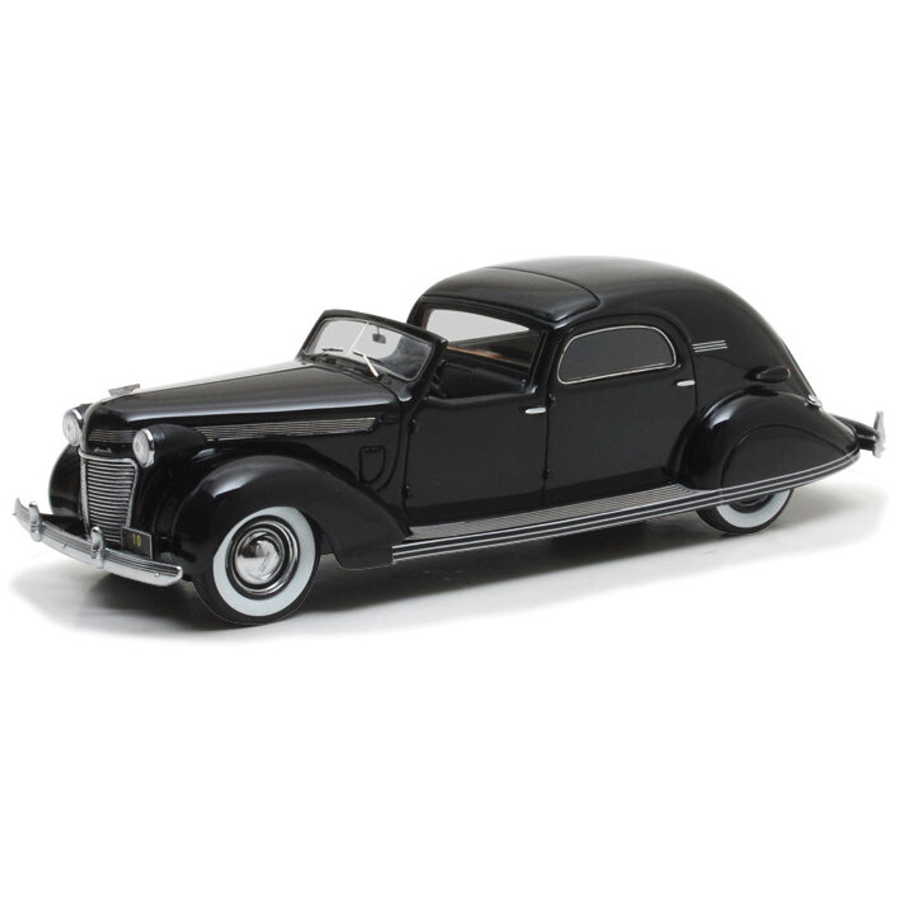 1937 Walter P. Chrysler Imperial C15 Town Car 1:43 Scale Diecast Replica  Model by Matrix