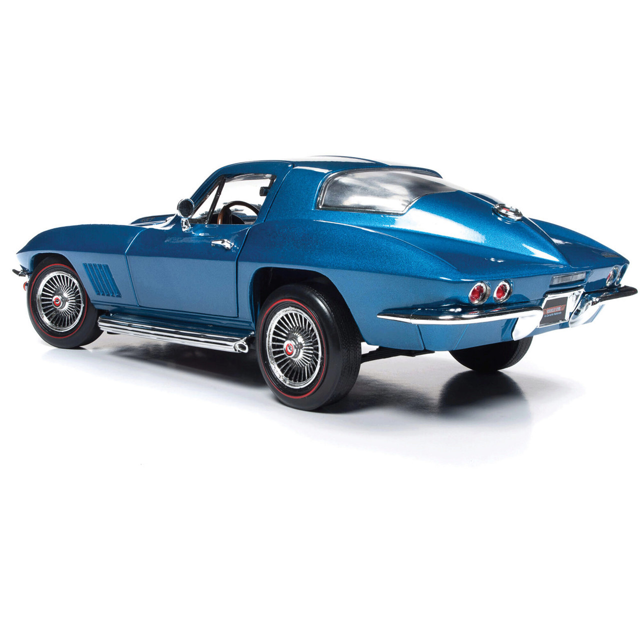 1967 Chevrolet Corvette 427 Coupe 1:18 Scale Diecast Model by