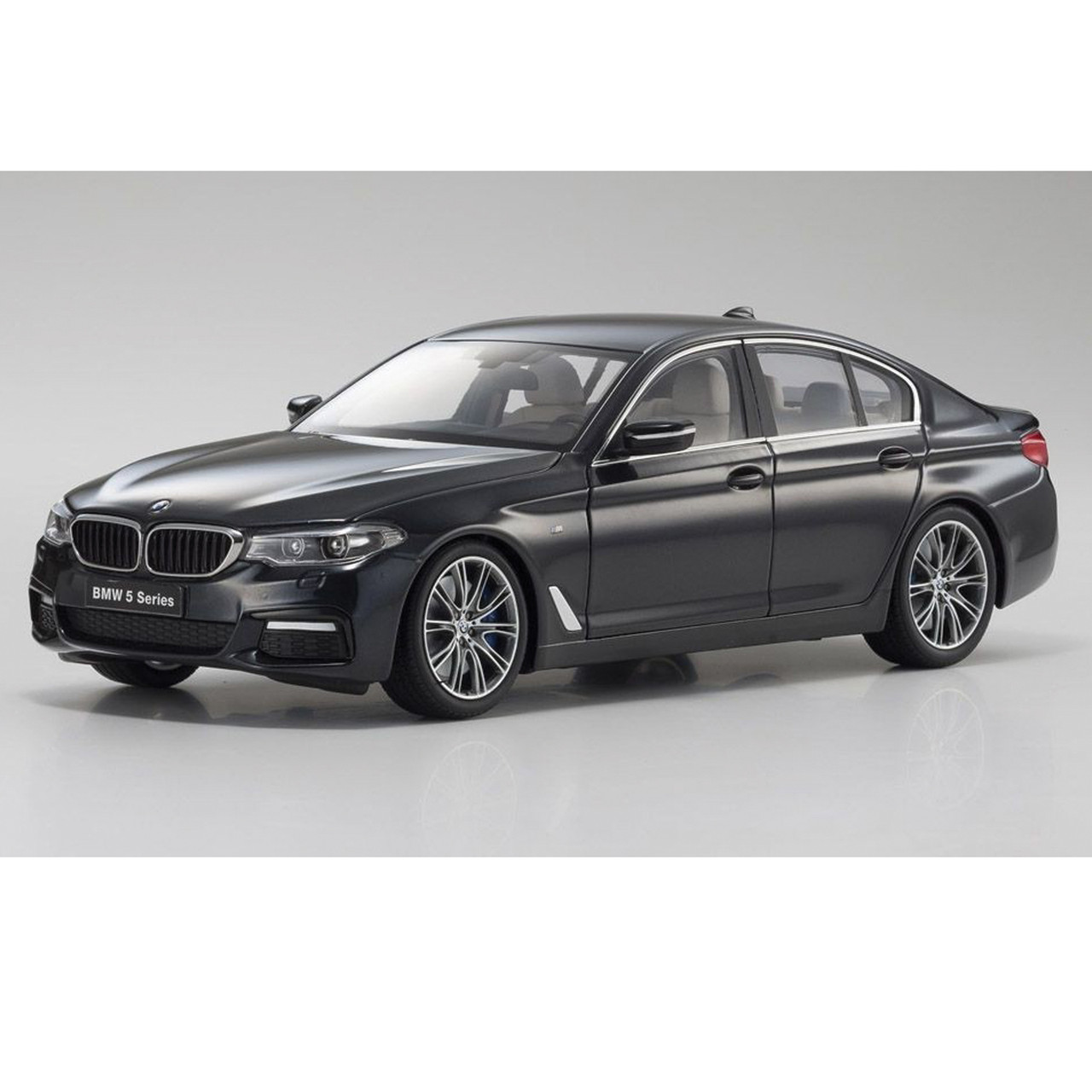 BMW 5 Series Sedan - Black 1:18 Scale Diecast Replica Model by Kyosho