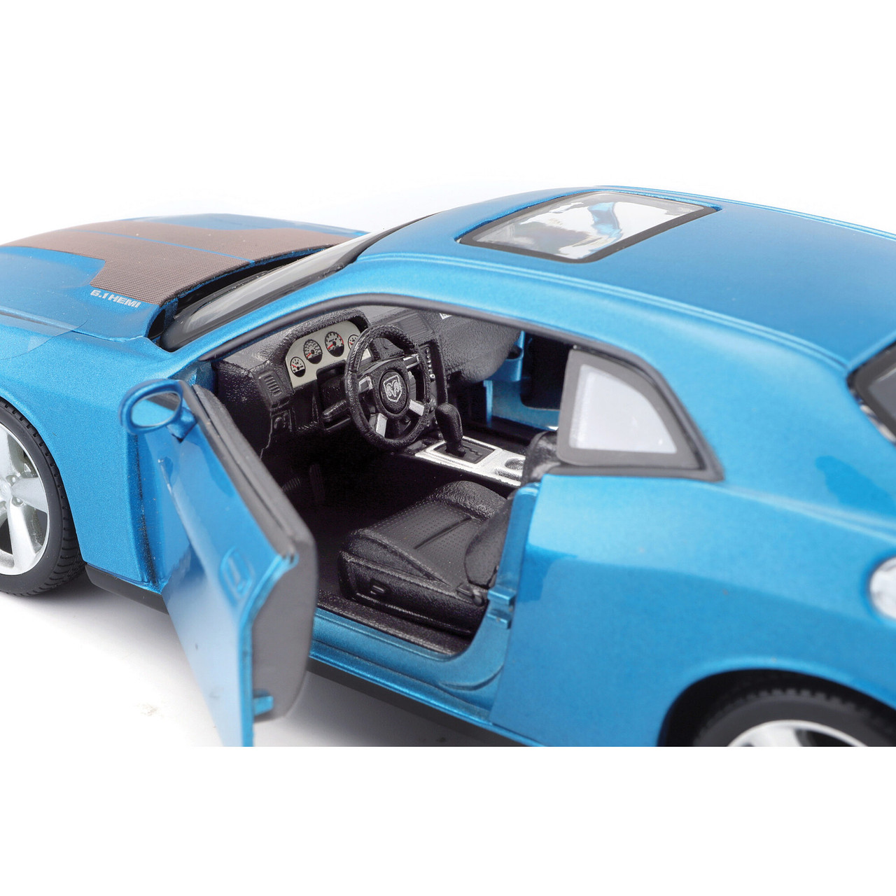 2008 Dodge Challenger SRT8 Diecast Model Car | Maisto