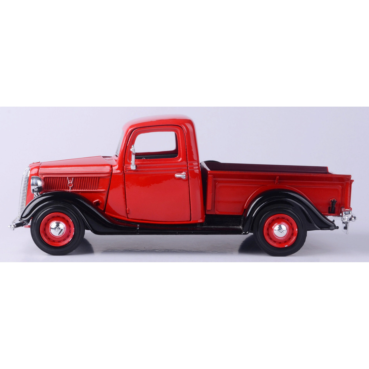 1937 Ford Pickup Diecast Model Truck | Motormax