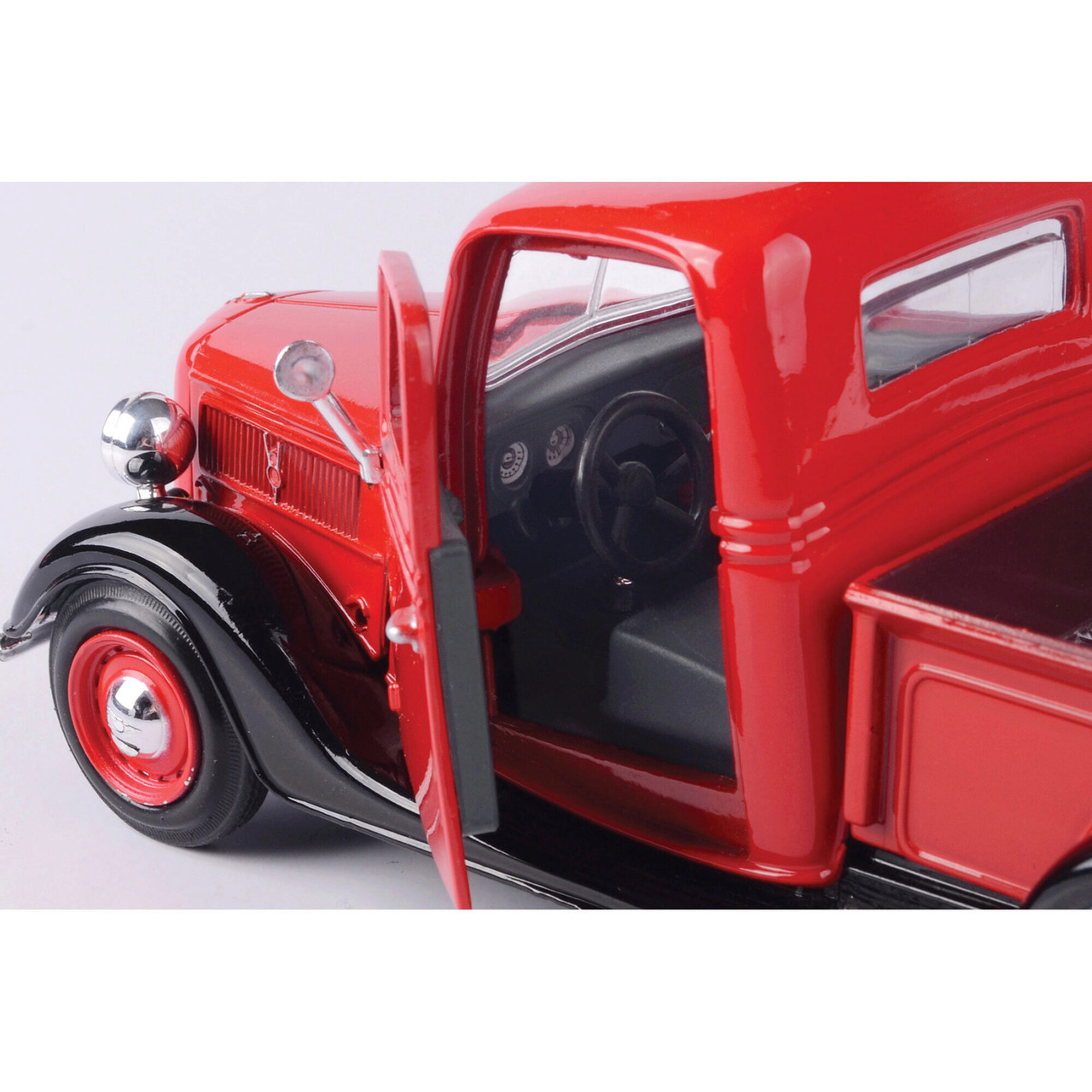 1937 Ford Pickup 1:24 Scale Diecast Model Truck by Motormax