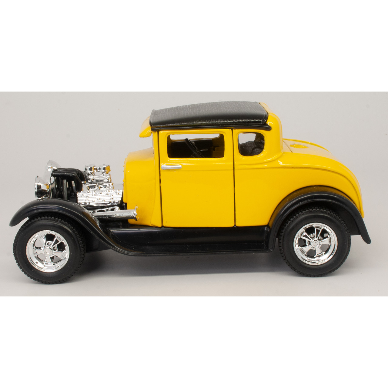 1929 Ford Model A - Yellow 1:24 Scale Diecast Model Car by Maisto