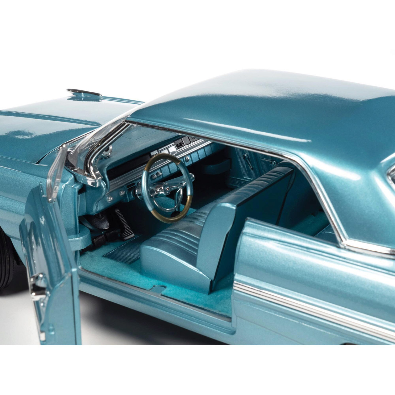 1962 Pontiac Royal Bobcat Catalina Hardtop 1:18 Scale Diecast Replica Model  by American Muscle - Ertl