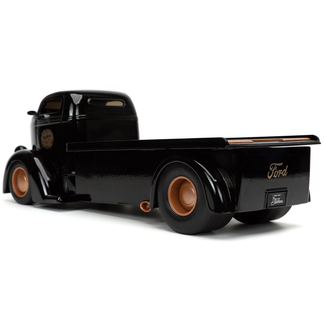 1947 Ford COE Flatbed with Tire Rack - Just Trucks 1:24 Scale