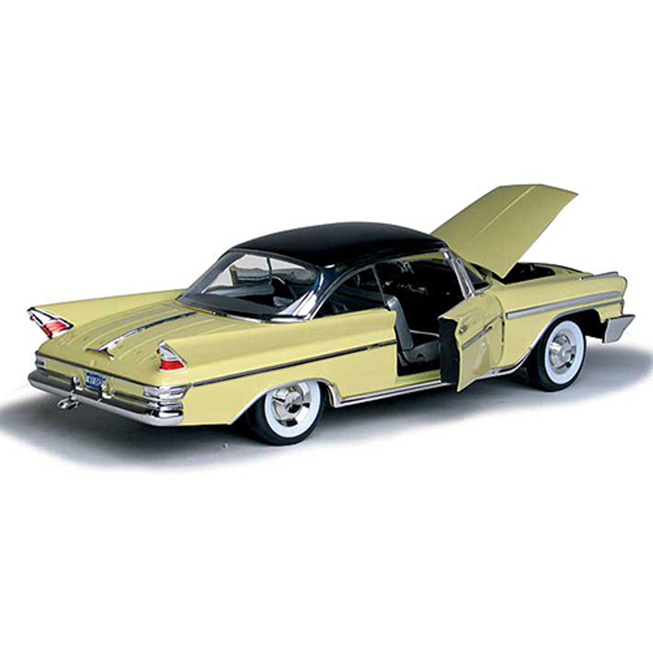 1961 Desoto Adventurer 1:18 Scale Diecast Model by Road Signature