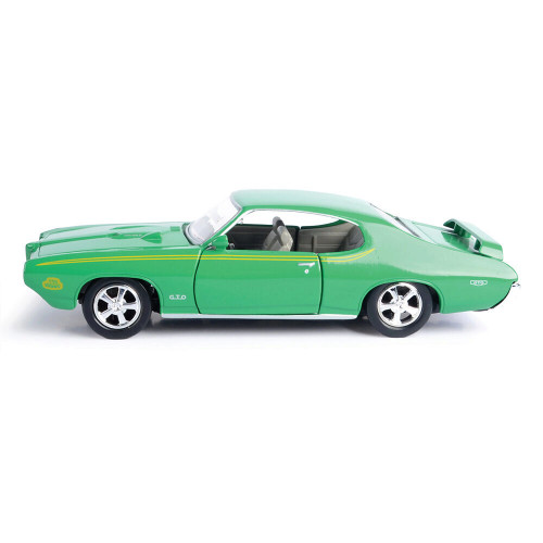 1969 Pontiac GTO Judge-Green Diecast Model Car | Motormax