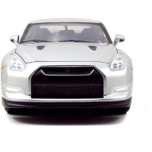 BRIAN's Nissan GT-R (R35) - Candy Silver - Fast & Furious 1:24 Scale Diecast Model Car by Jada Toys Alt Image 3