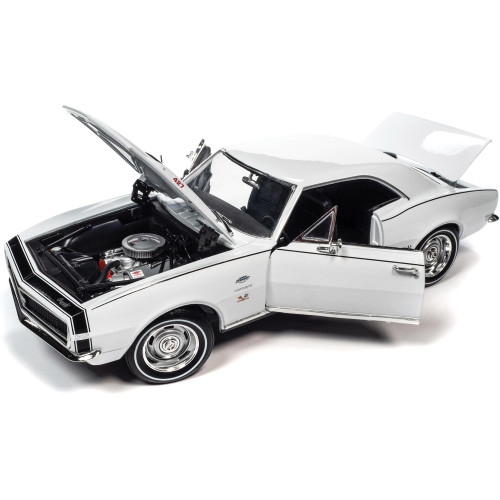 1967 Chevrolet Camaro Hardtop MCACN 1:18 Scale Diecast Model by American Muscle - Ertl Alt Image 1