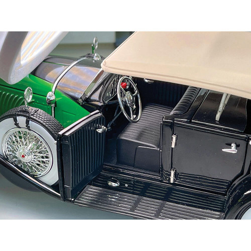 1934 DUESENBERG DUAL COWL PHAETON Alt Image 3