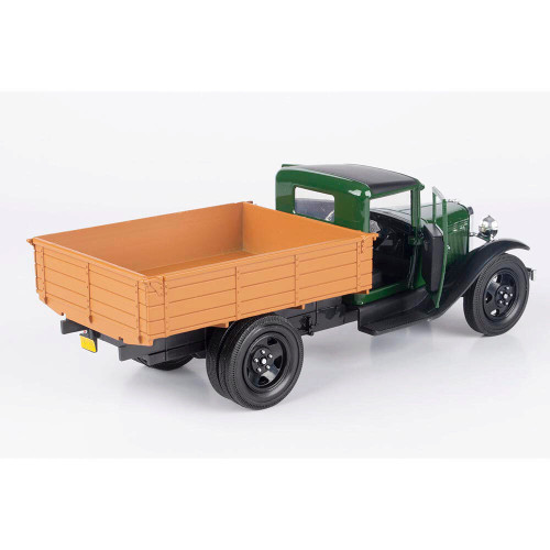 1931 Ford Model AA Truck - Green Alt Image 2