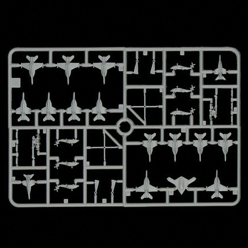 U.S.S. George H. W. Bush CCN-77 1/720 Kit Alt Image 4