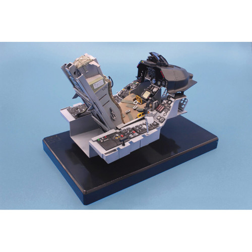 F-16 Falcon Cockpit 1/12 Kit Alt Image 5