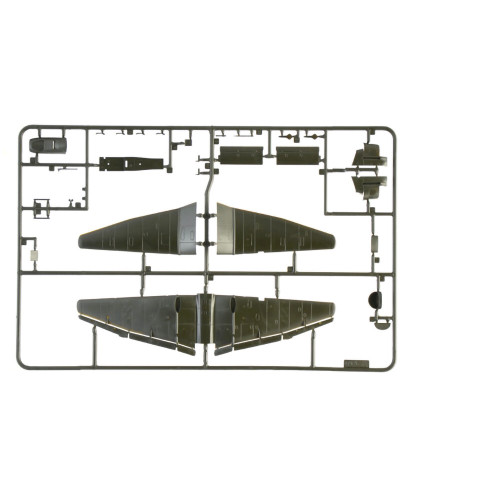 JU 87 B Stuka 1/72 Kit Alt Image 4