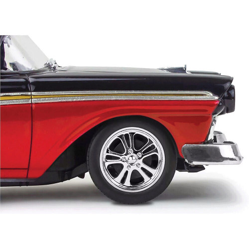 1957 Ford Del Rio Ranch Wagon 2'N1 1:25 Scale Plastic Model Kit by Revell Alt Image 4