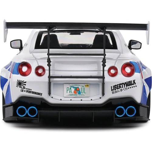 2024 Nissan GT-R (R35) W/ Liberty Walk Body Kit 2.0 - Silver 1:18 Scale Diecast Model Car by Solido Alt Image 5
