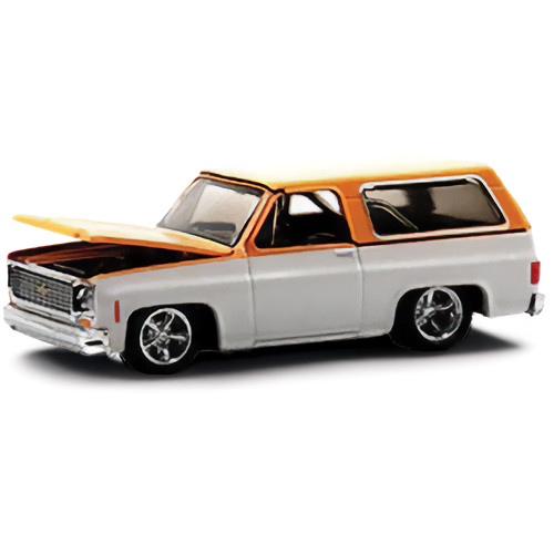 M2 1974 Chevrolet K5 Blazer ミニカー 1974 Chevrolet K5 Blazer Orange Diecast Model Truck | M2