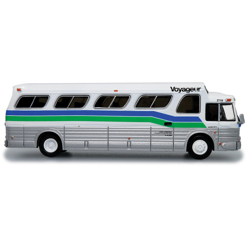 1966 GM PD4107 Buffalo Coach: Voyageur Colonial 1:87 Scale Diecast Metal Truck by Iconic Replicas Alt Image 2