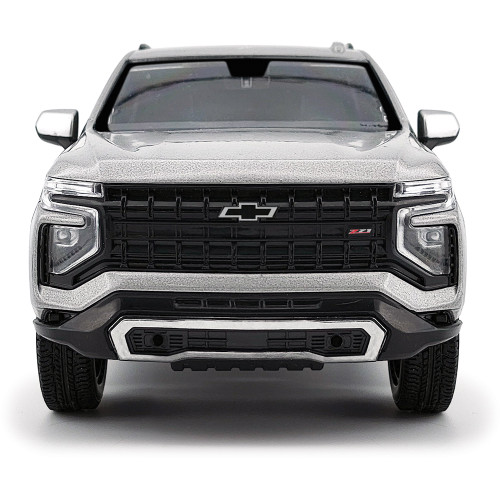 2025 Chevy Tahoe Z71 - Sterling Grey 1:24 Scale Diecast Model Truck by Motor Max Alt Image 3