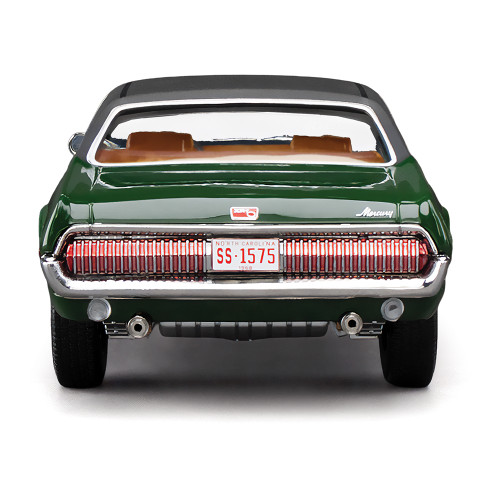 1968 Mercury Cougar XR7G - Augusta Green 1:18 Scale Diecast Model Car by Sunstar Alt Image 6