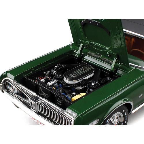 1968 Mercury Cougar XR7G - Augusta Green 1:18 Scale Diecast Model Car by Sunstar Alt Image 7