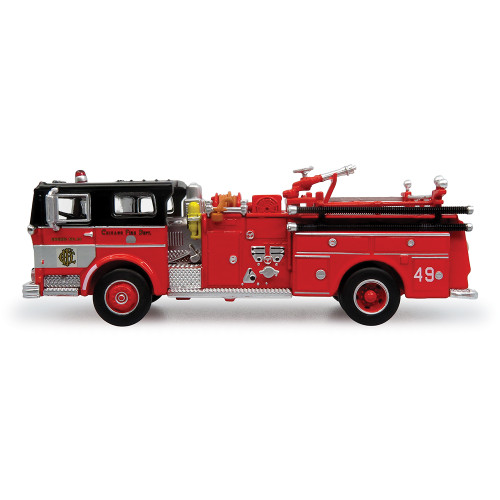 Ward LaFrance Fire Engine: Chicago Fire Department 1:87 Scale Diecast Model Truck by Iconic Replicas Alt Image 3