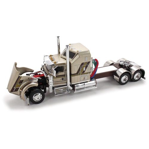 Kenworth W900L Aerodyne Sleeper & Vintage Trailer Red's Favorites